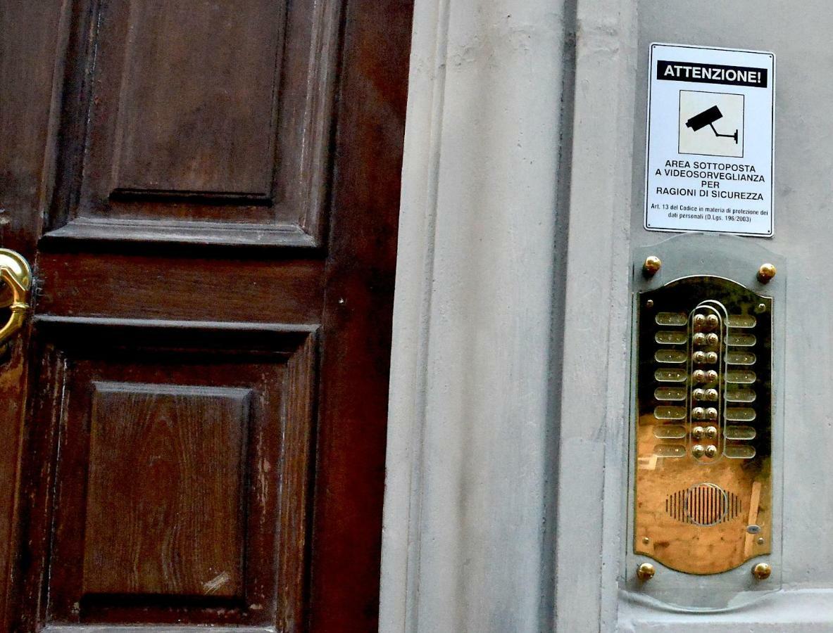 2 Camere Con Pianoforte Naples Exterior photo